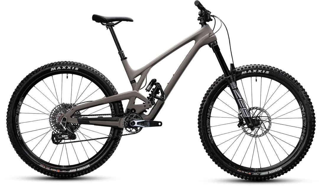 ridebicycles1197838