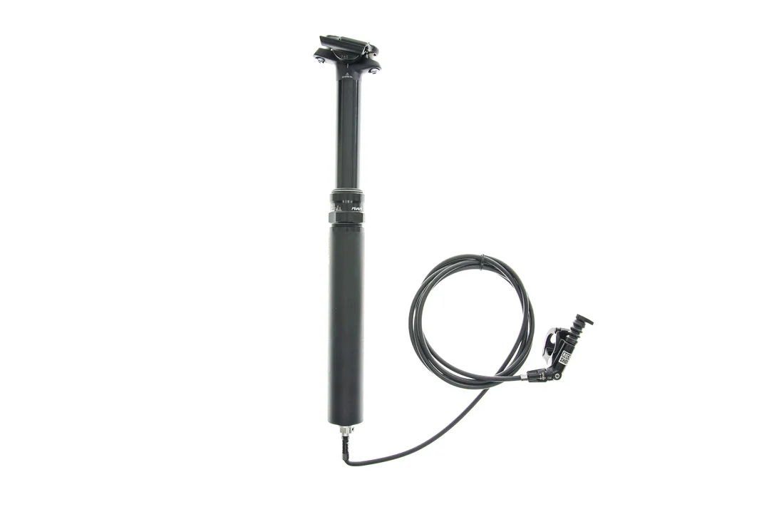 theproscloset3303159